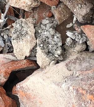 Bagger beim Erdaushub